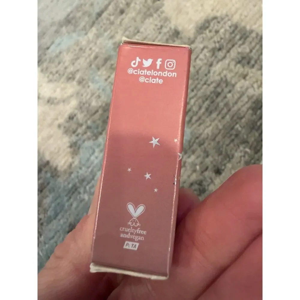 Ciate London Glow To Blush Vegan Illuminating Blush In Tempt Me NIB NEW $25